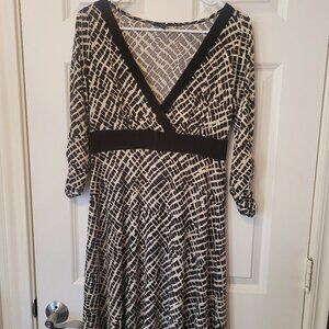 Soprano animal print jersey dress size L